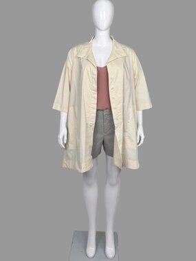 Ayrtight Boutique Cream Topper Coat - Size 2X